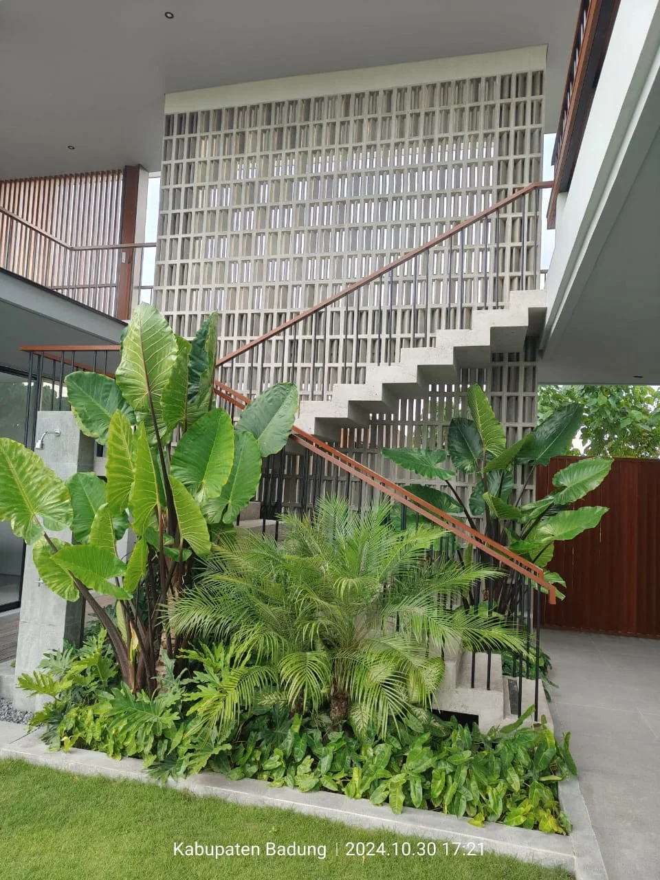 Villa Terang Surga